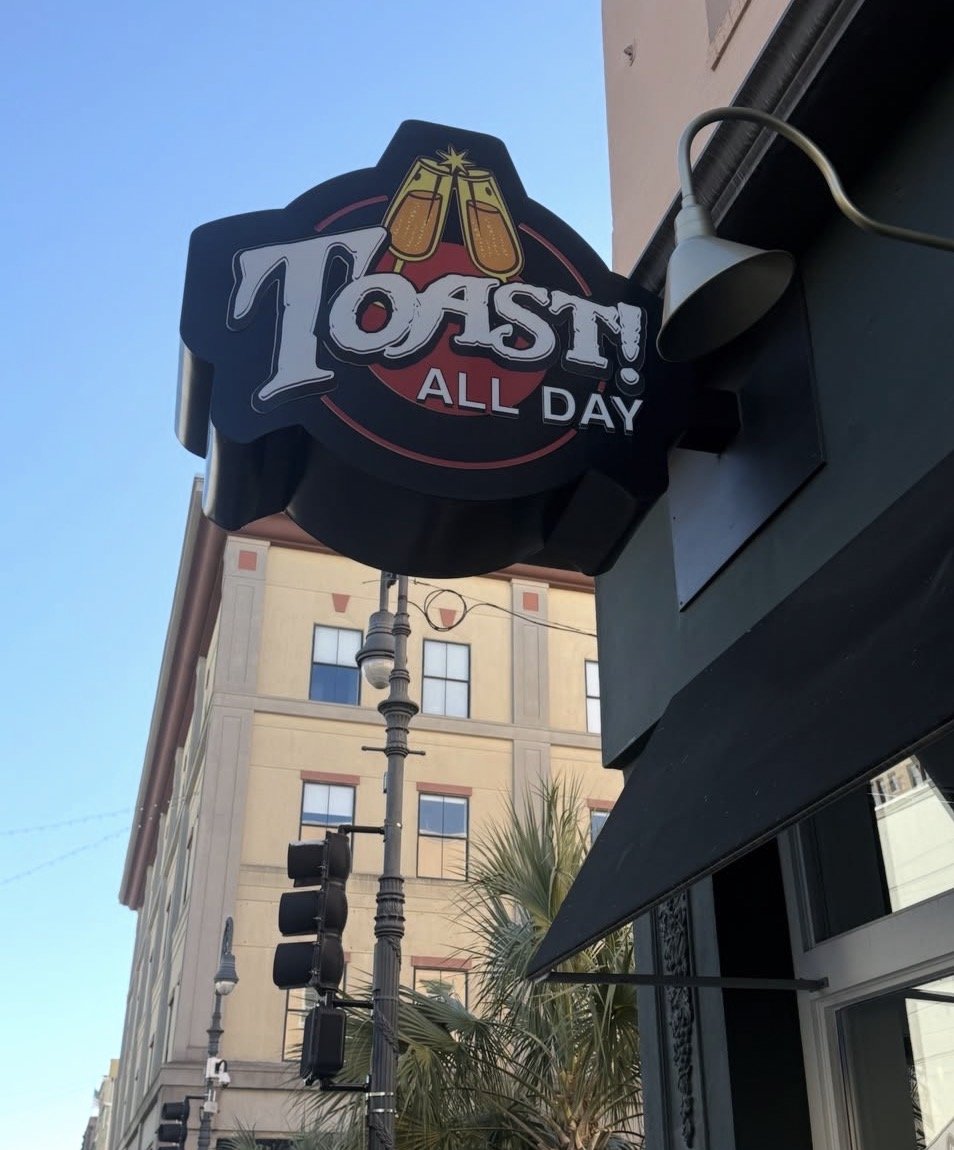 Toast! All Day sign exterior